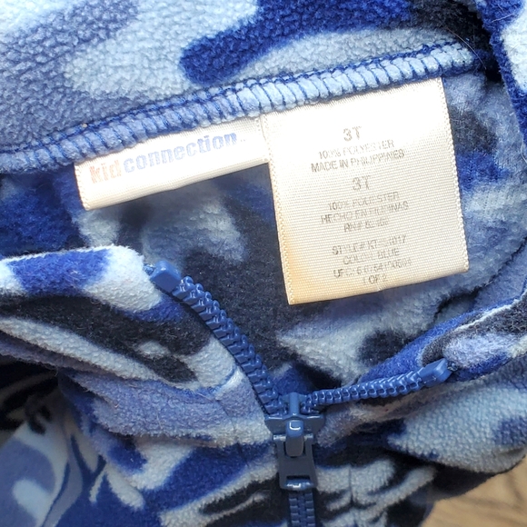 30) KID CONNECTION Blue Camo / Camouflage Pullover Jacket Sz. 3T - Picture 2 of 6